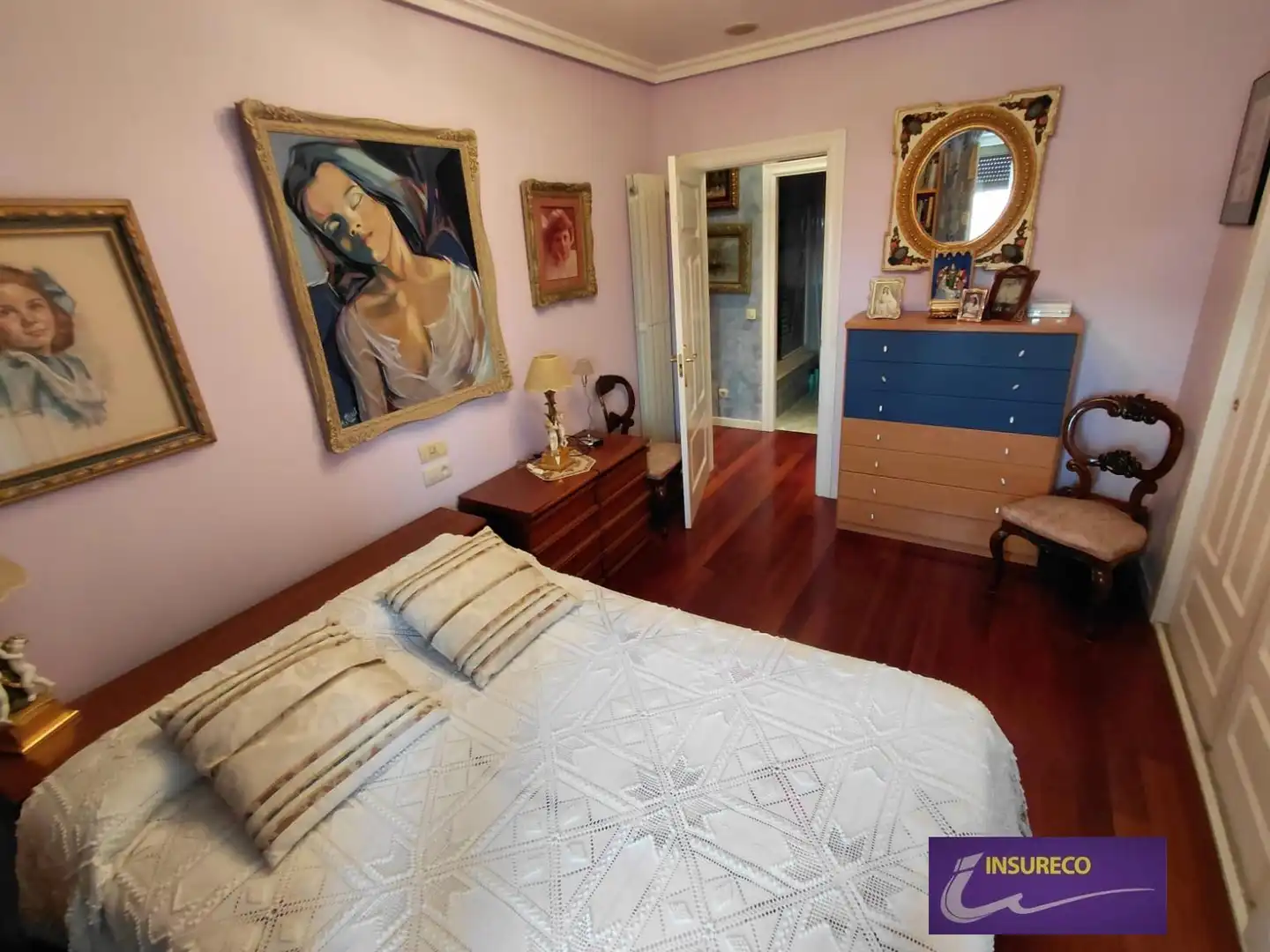 Habitación de Ático en venta en León Capital  con Calefacción, Terraza y Amueblado