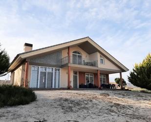 Vista exterior de Casa o xalet en venda en Lorca amb Jardí privat, Terrassa i Traster