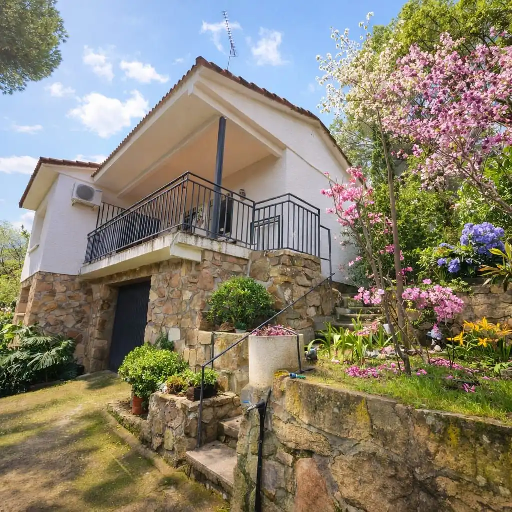 House for sale in San Martín de Valdeiglesias, imagen 2