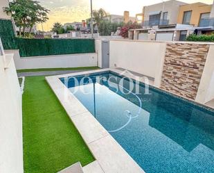 Piscina de Casa o xalet de lloguer en La Pobla de Vallbona amb Aire condicionat, Jardí privat i Parquet