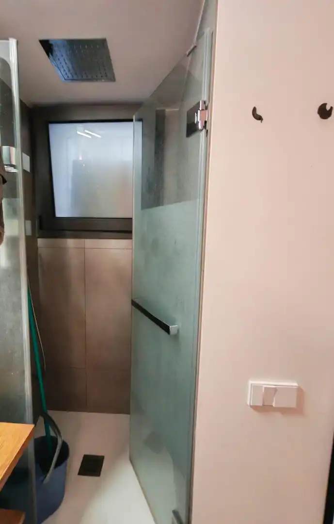 Erdgeschoss zum Verkauf in Barcelona, Barcelona