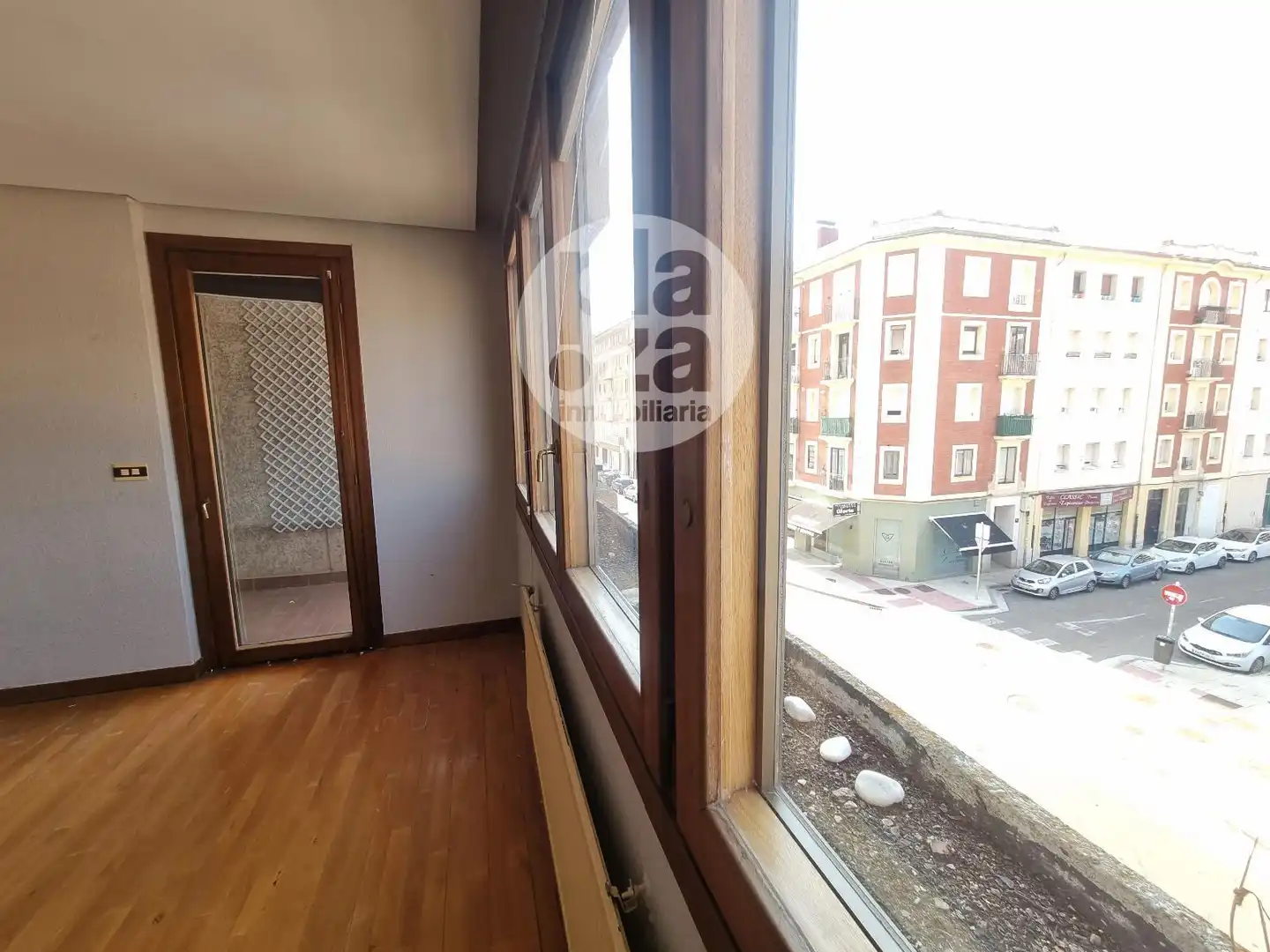 Dormitori de Pis en venda en Burgos amb Calefacció, Terrassa i Traster