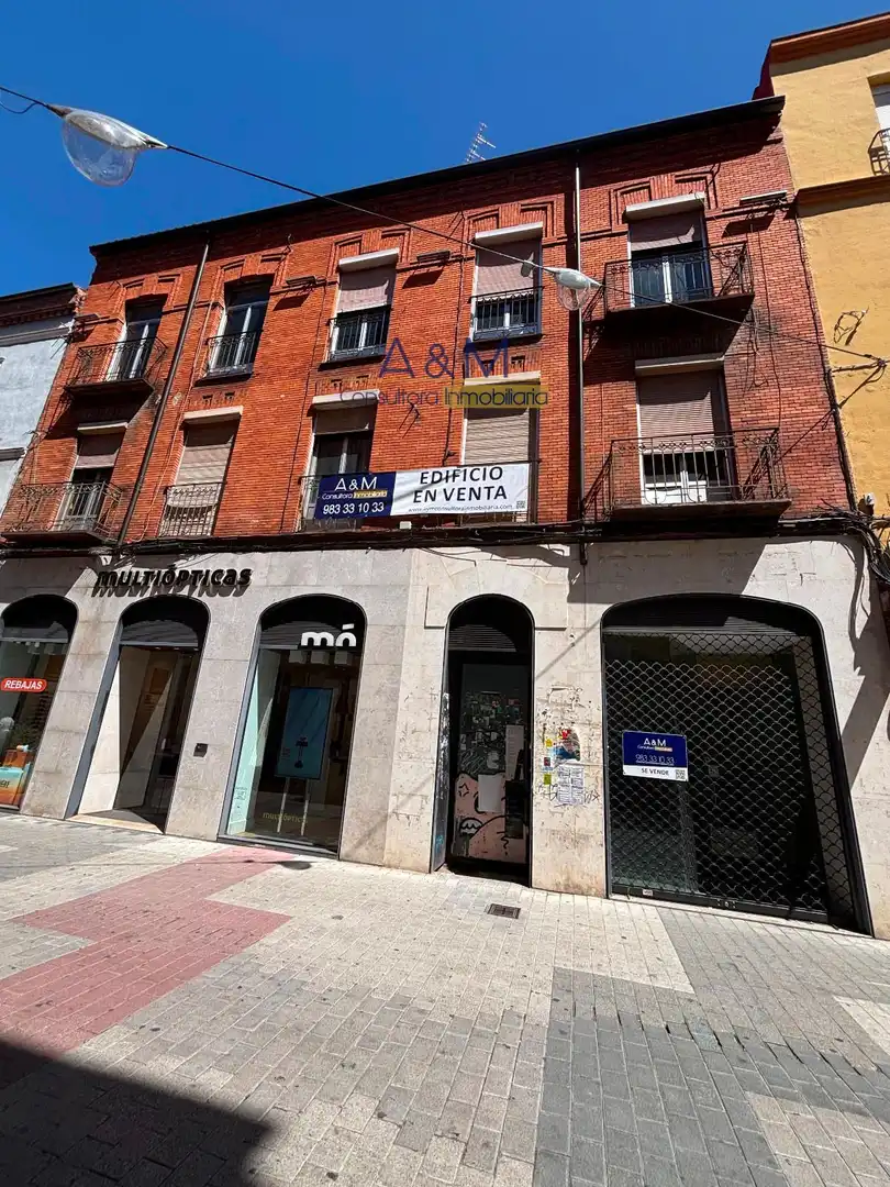 Buildings for sale in Manteria, Centro