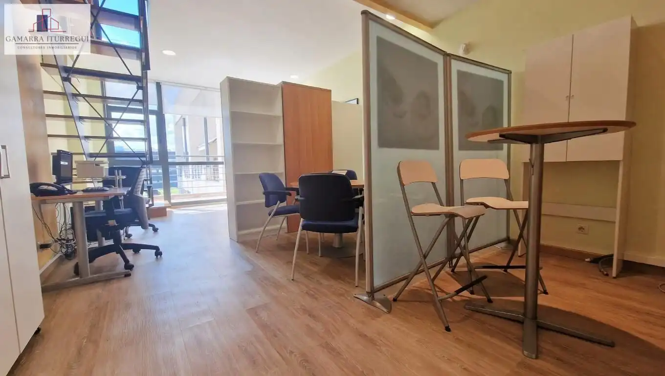 Office for rent in Tres Cantos  with Air Conditioner, Heating and Furnished