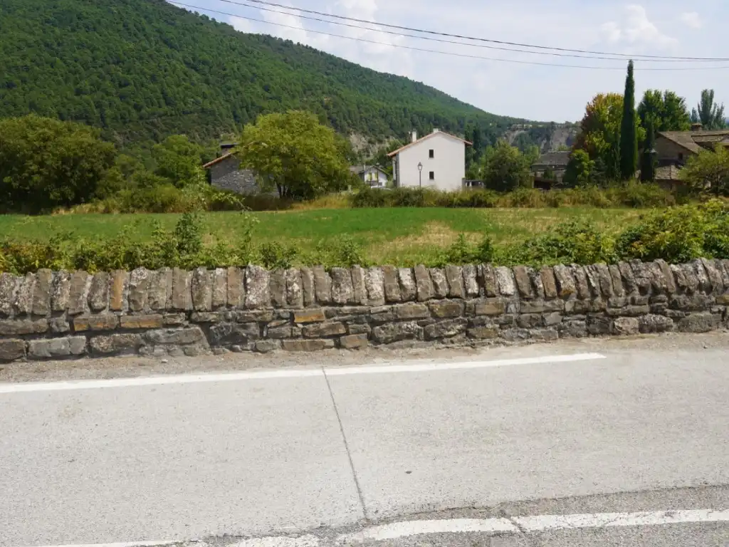 Residential for sale in Carretera Bielsa, Labuerda