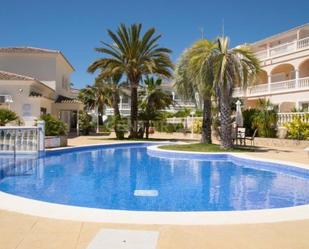 Piscina de Pis de lloguer en Benissa amb Aire condicionat