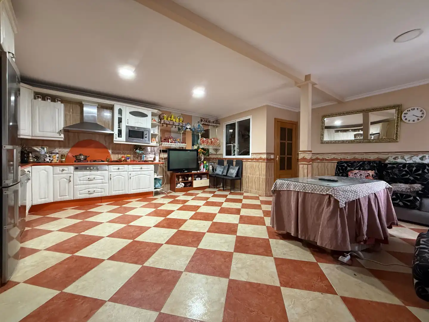 Kitchen of Houses for rent in Plasencia  with Air Conditioner, Heating and Furnished