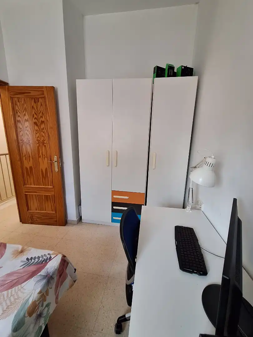 Bedroom of Houses for sale in La Línea de la Concepción  with Air Conditioner, Heating and Terrace