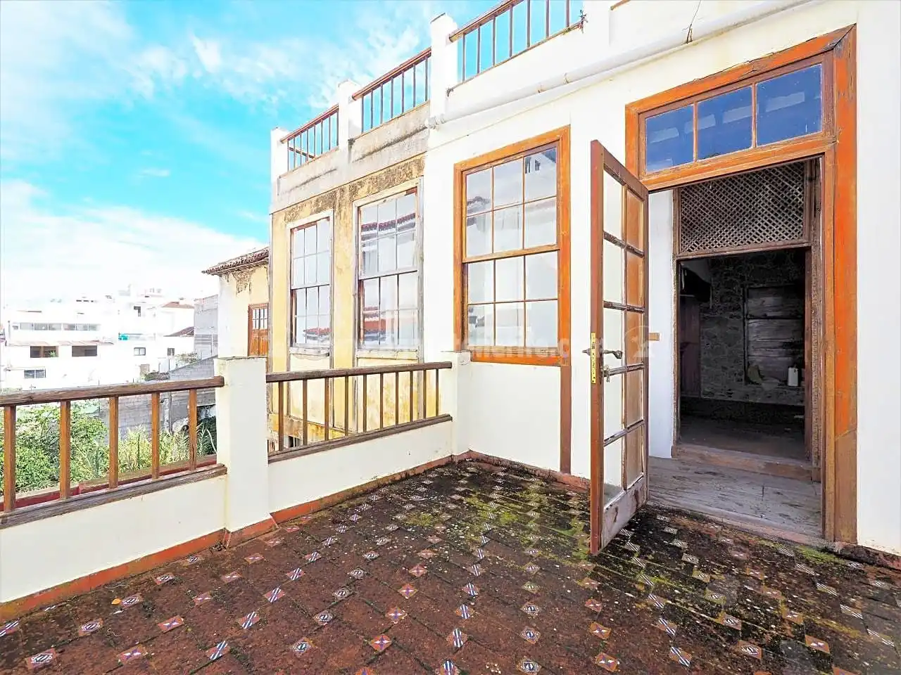 Vista exterior de Casa o xalet en venda en Icod de los Vinos amb Jardí privat