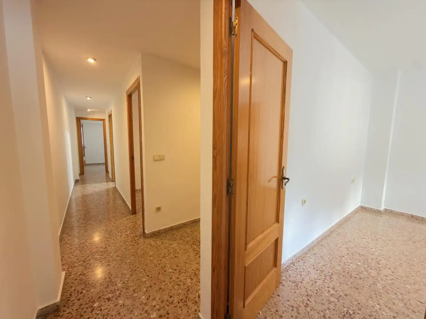 Flat with lift for sale in POETA LLORENTE, imagen 13