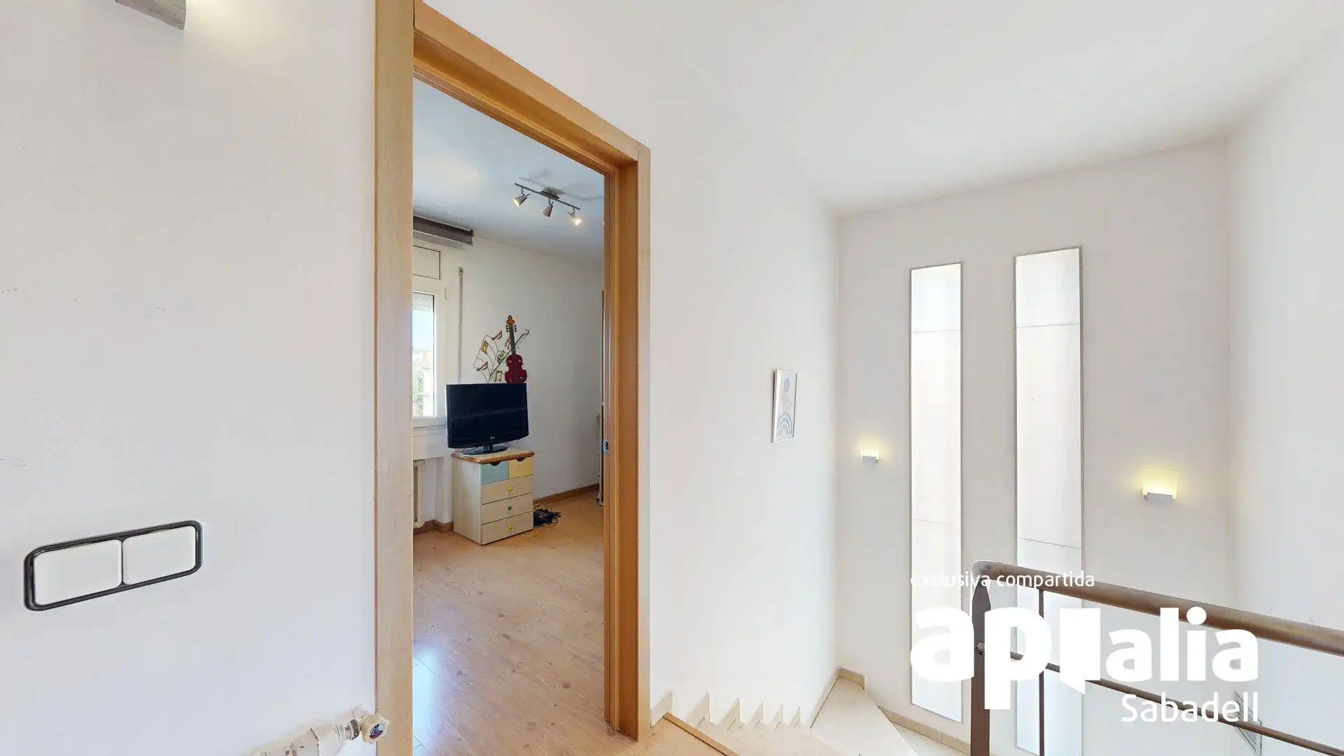Haus oder Chalet zum Verkauf in Barberà del Vallès mit Heizung, Privatgarten und Parkett