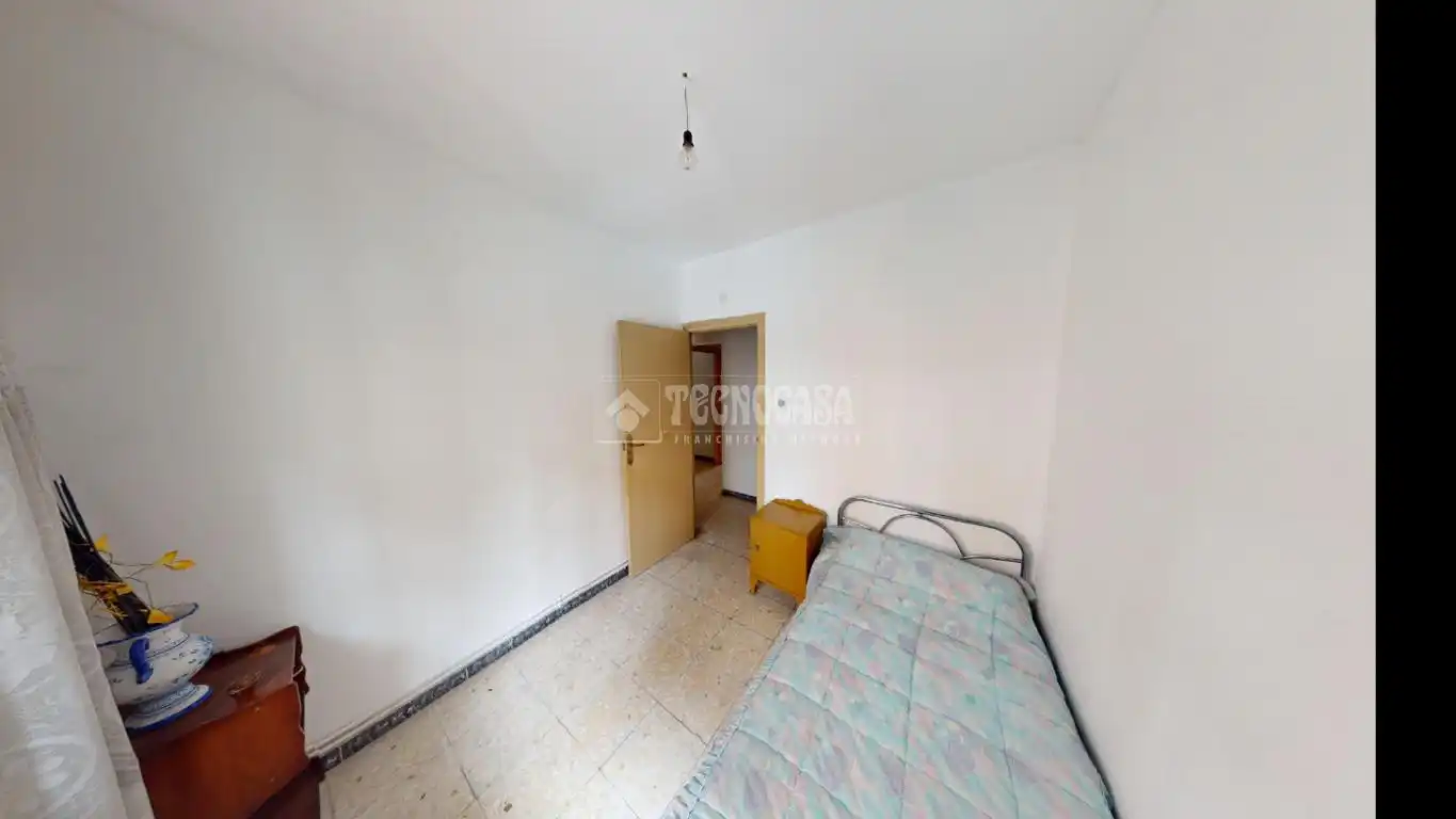Habitación de Piso en venta en Leganés con Calefacción