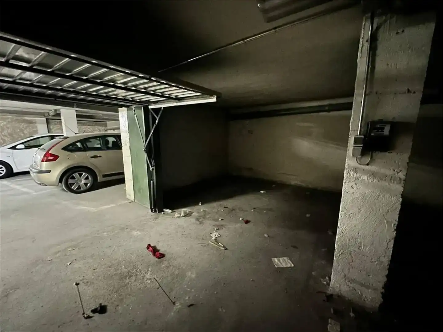 Parkplatz von Lagerraum zum Verkauf in Cieza