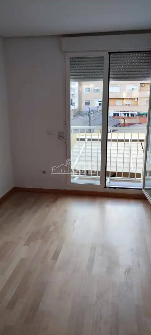 Piso en venta en Calle SAN VICENTE MARTIR, Arrancapins