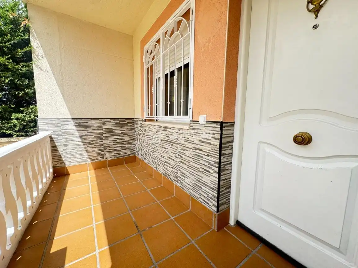 Balcony of Flat for sale in Ontígola  with Air Conditioner and Heating