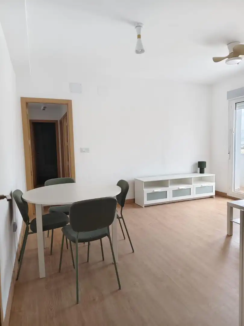 Pis de lloguer a Residencial Triana - Barrio Alto