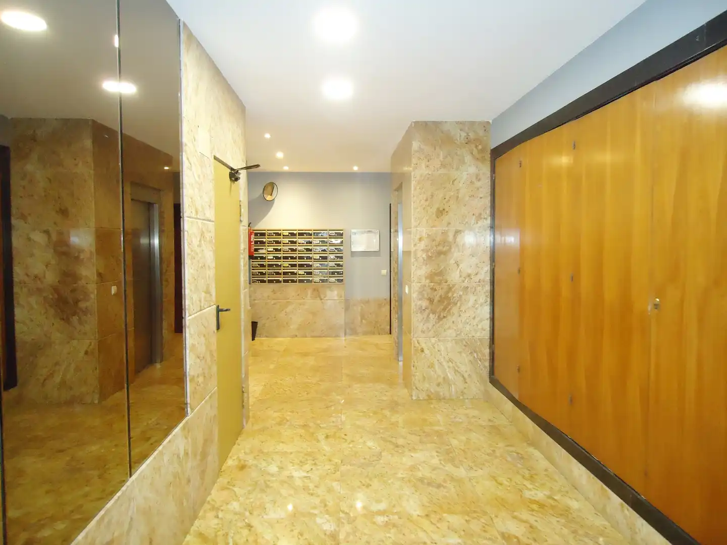 Flat for rent in Calle Sacramento, Auditorio - Seminario - Parque de Invierno