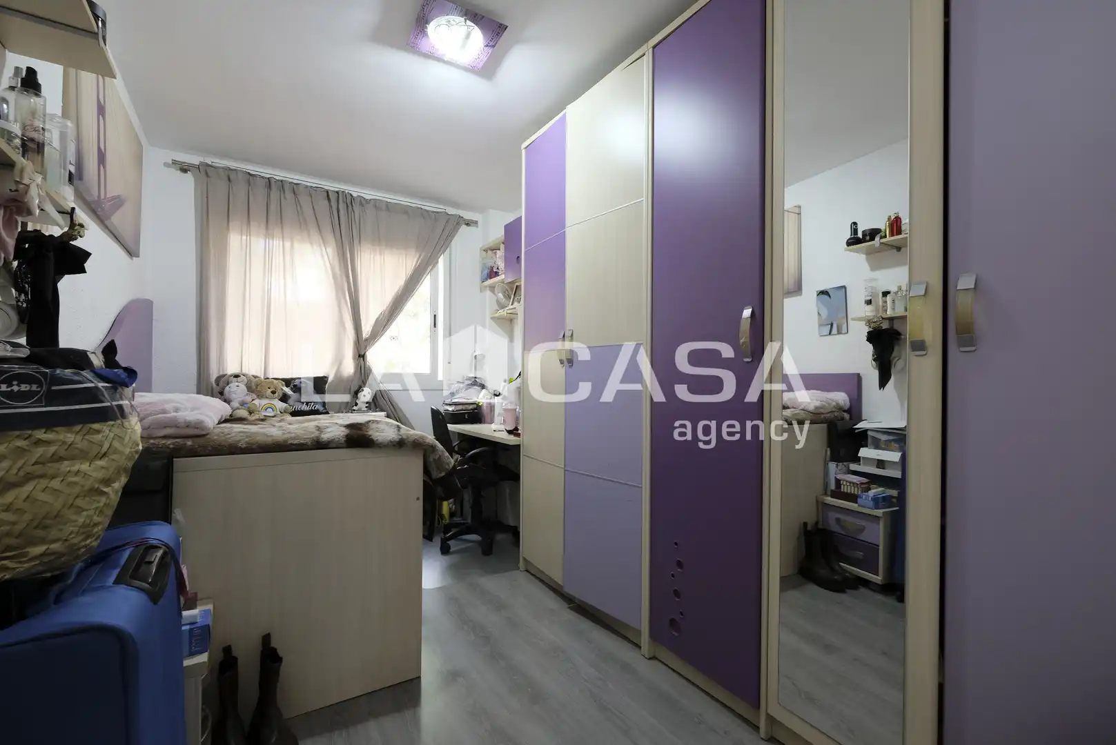 Habitación de Piso en venta en Barcelona con Calefacción y Balcón