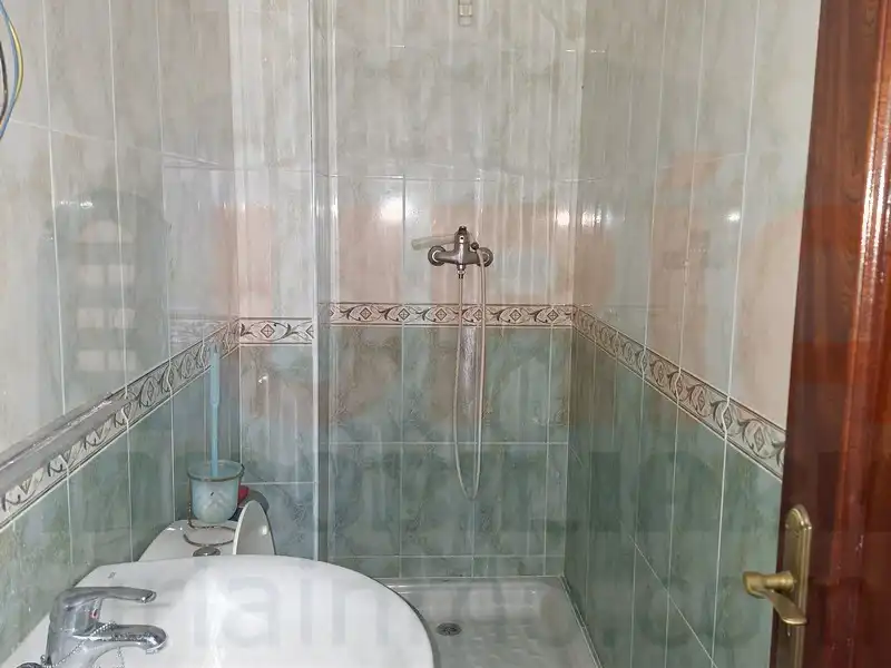 Bany de Pis en venda en Siero amb Calefacció i Parquet
