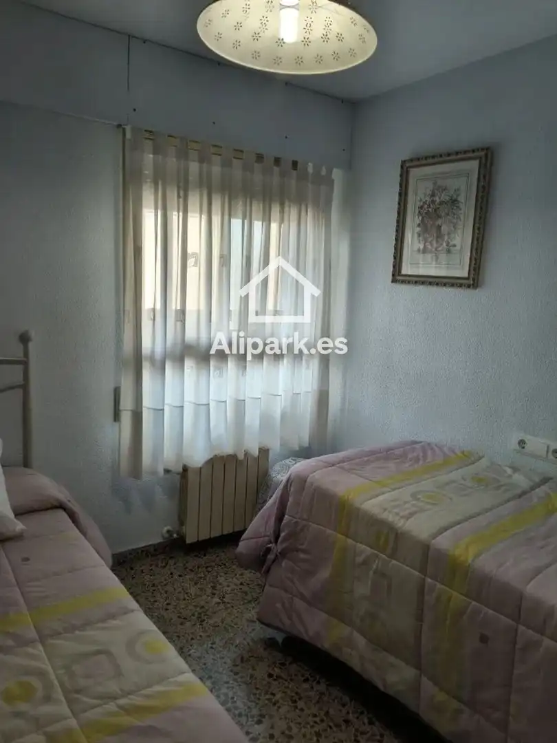 Bedroom of Flat for rent in Alicante / Alacant  with Heating, Terrace and Swimming Pool