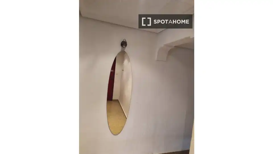 Habitación de Piso para compartir en Moncada con Aire acondicionado, Calefacción y Amueblado