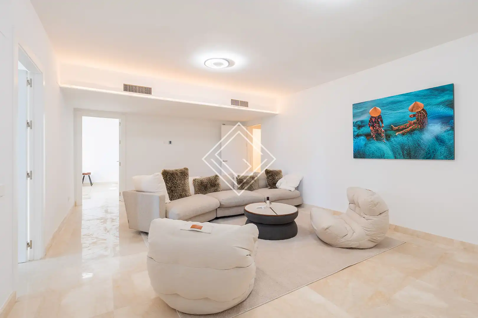 Chalet con piscina en venta en Milla de Oro, imagen 23
