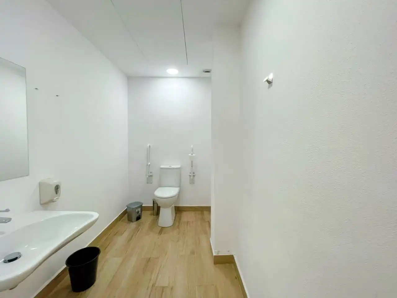 Gewerbefläche zur Miete in Avenida Catalunya, imagen 8