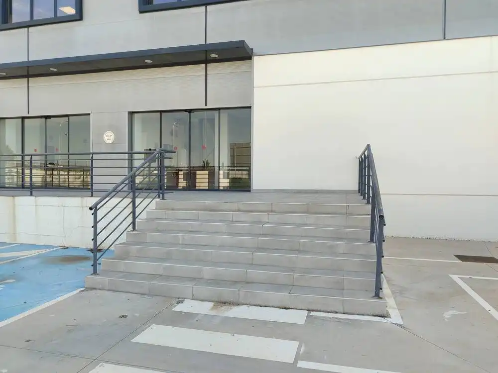 Exterior view of Industrial buildings for rent in Azuqueca de Henares
