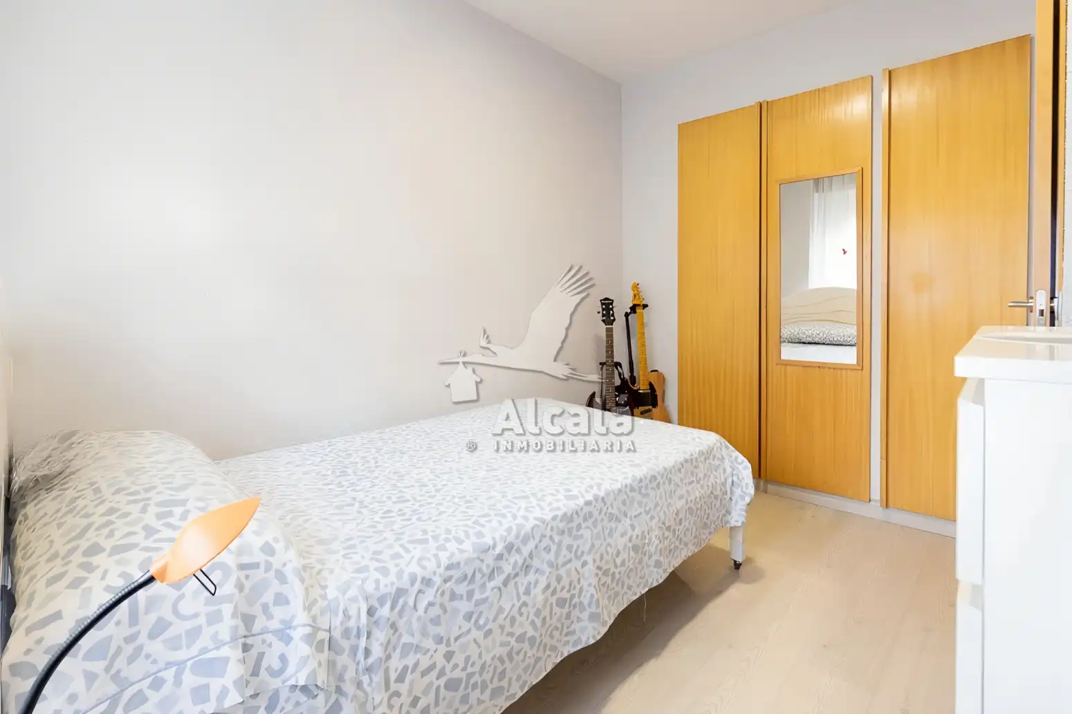 Habitación de Piso en venta en Coslada con Aire acondicionado, Calefacción y Jardín privado