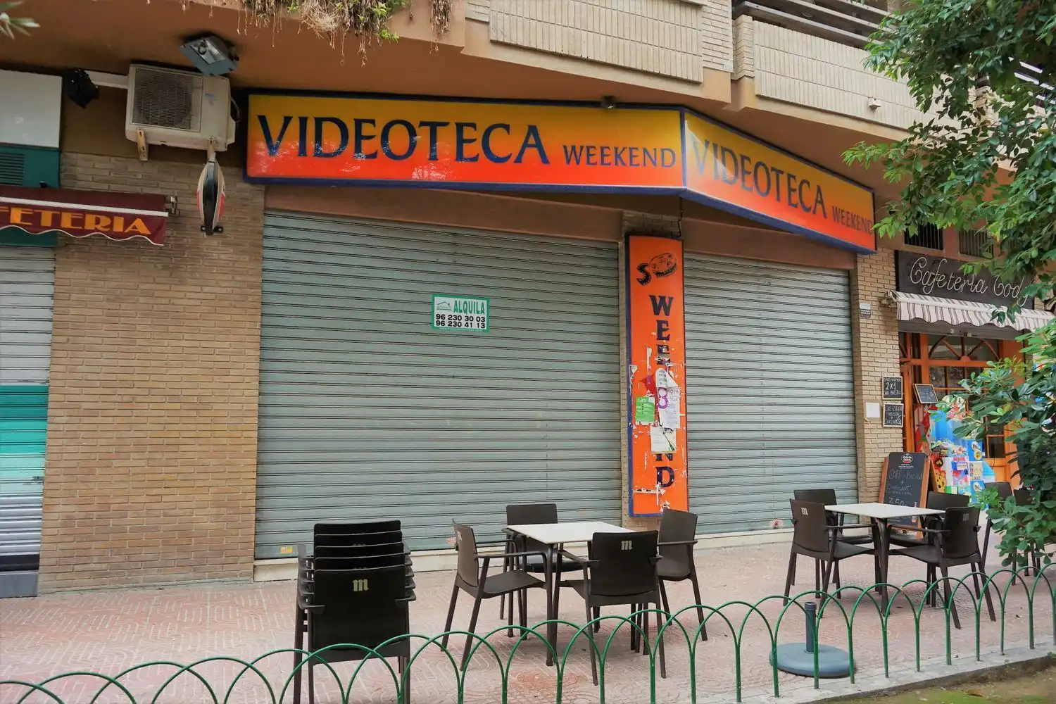 Locale commerciale in affitto a Calle del Veterinario Luis Verdú López 3