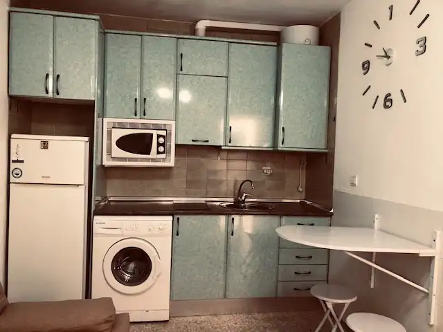 Kitchen of Apartments for sale in Madrid  with Heating, Furnished and Washing machine