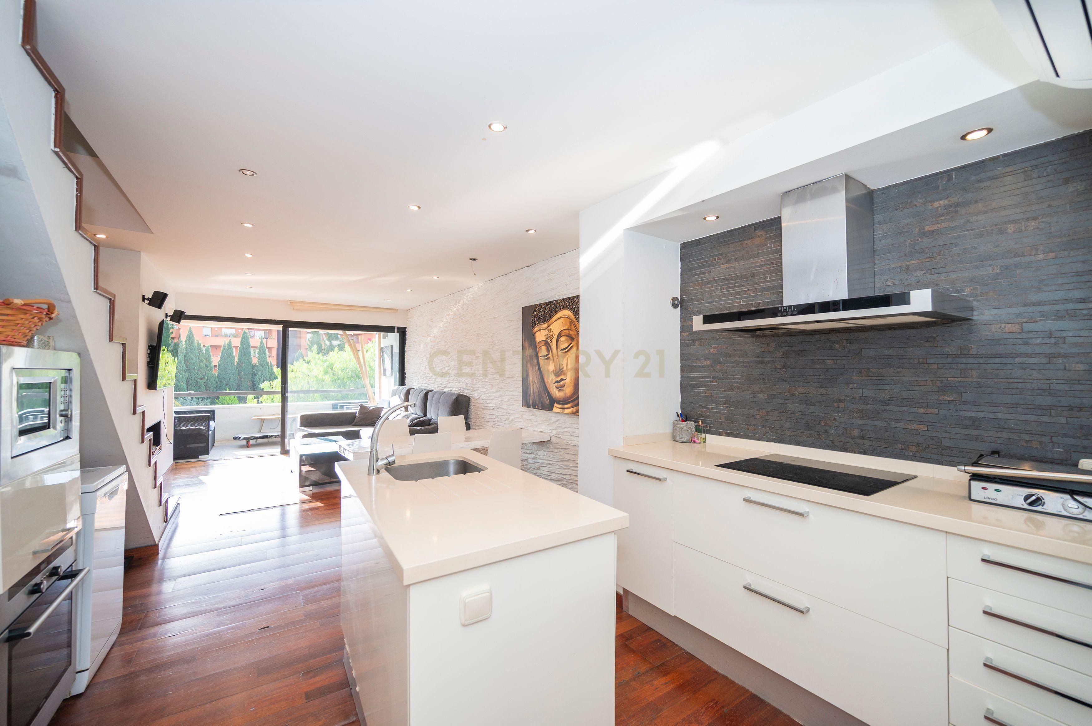 Kitchen of Flat for sale in Santa Eulària des Riu  with Air Conditioner, Private garden and Balcony