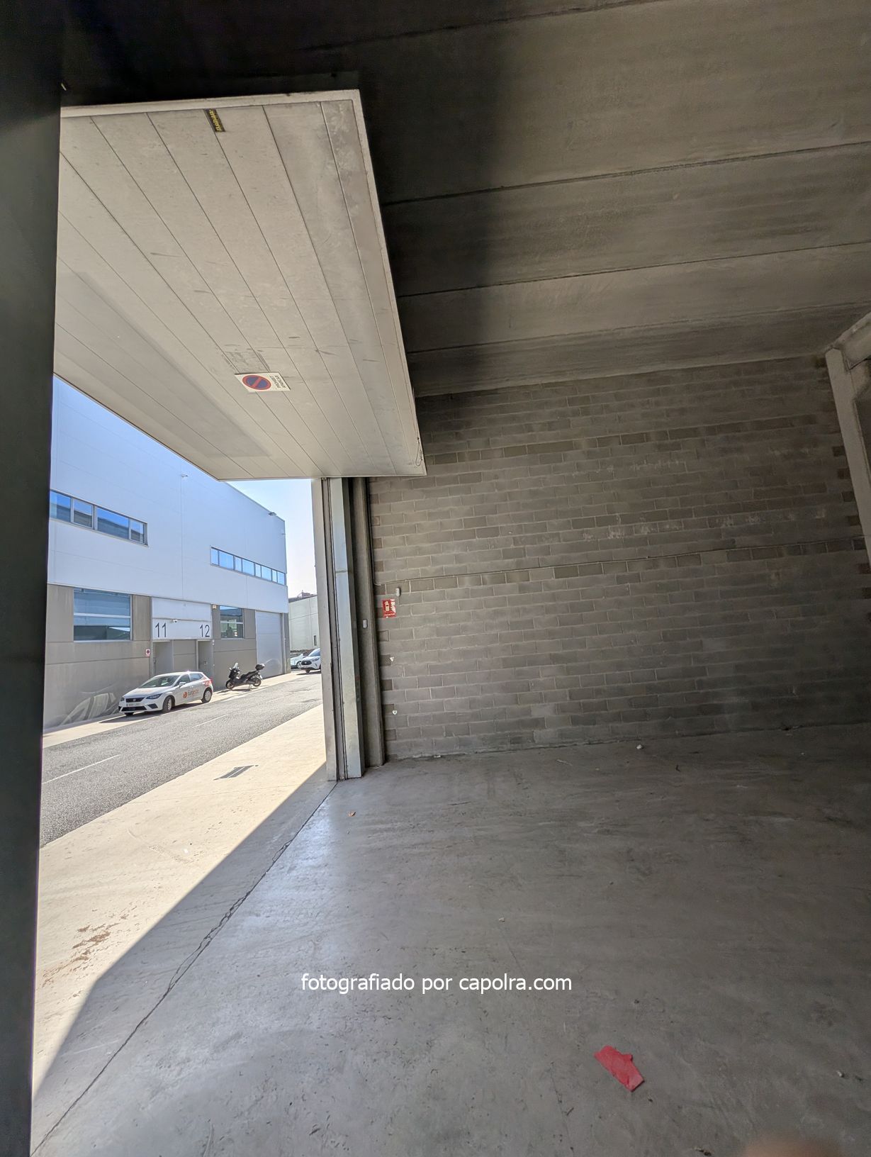 Industrial buildings for sale in laurea miro, 375, El Pla