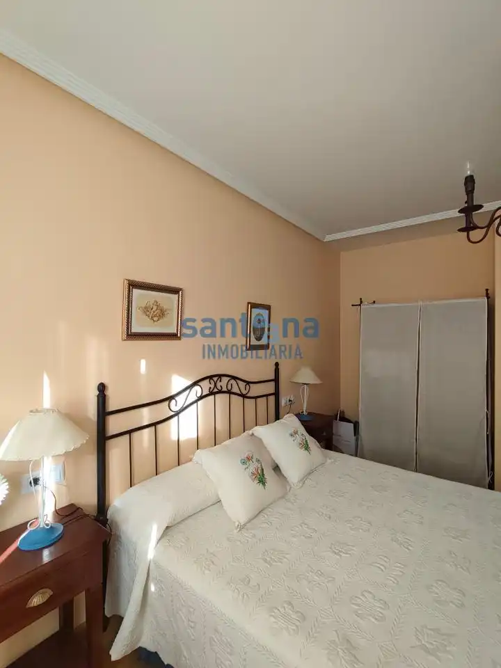 Bedroom of Apartments for rent in Puente Castro