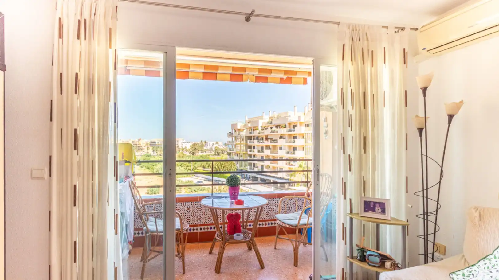 Apartamento con piscina en venta en Centro Urbano