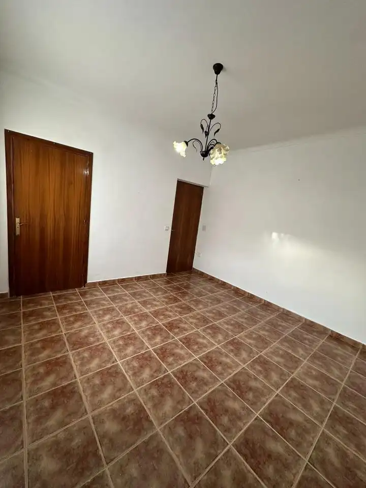 Menjador de Casa o xalet en venda en Cuevas del Campo amb Aire condicionat, Jardí privat i Traster