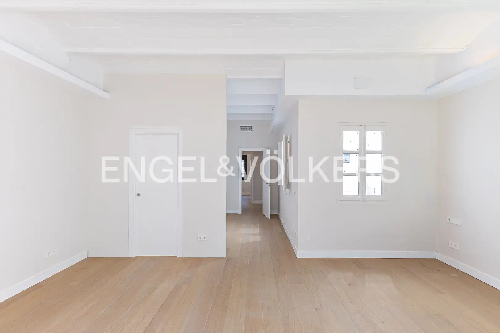 Exterior view of Houses for sale in Barcelona  with Air Conditioner, Heating and Private garden