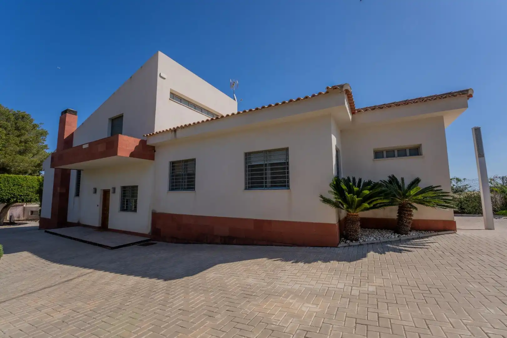 Vista exterior de Casa o chalet en venta en Elche / Elx con Aire acondicionado, Calefacción y Jardín privado