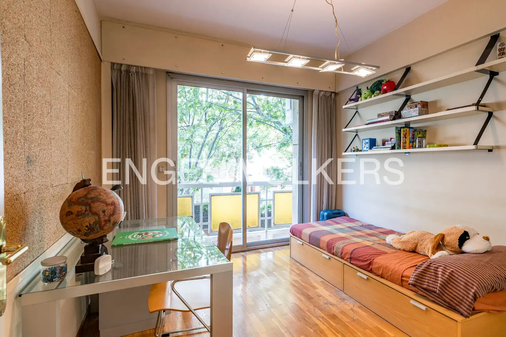 Bedroom of Flat for sale in Barcelona  with Air Conditioner, Heating and Private garden