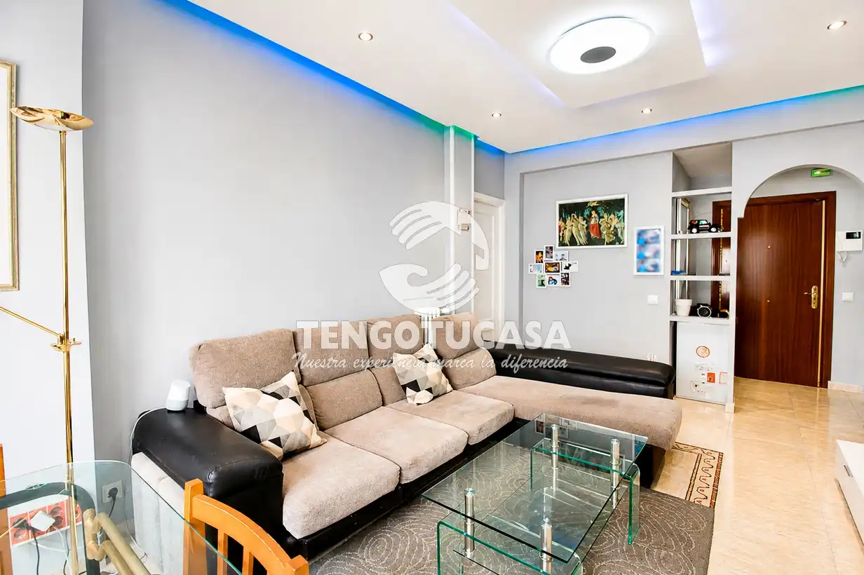 Sala de estar de Piso en venta en  Madrid Capital con Aire acondicionado, Calefacción y Amueblado