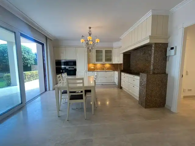 Casa con terraza en venta en Carrer Ildefons Cerdà 4, imagen 10