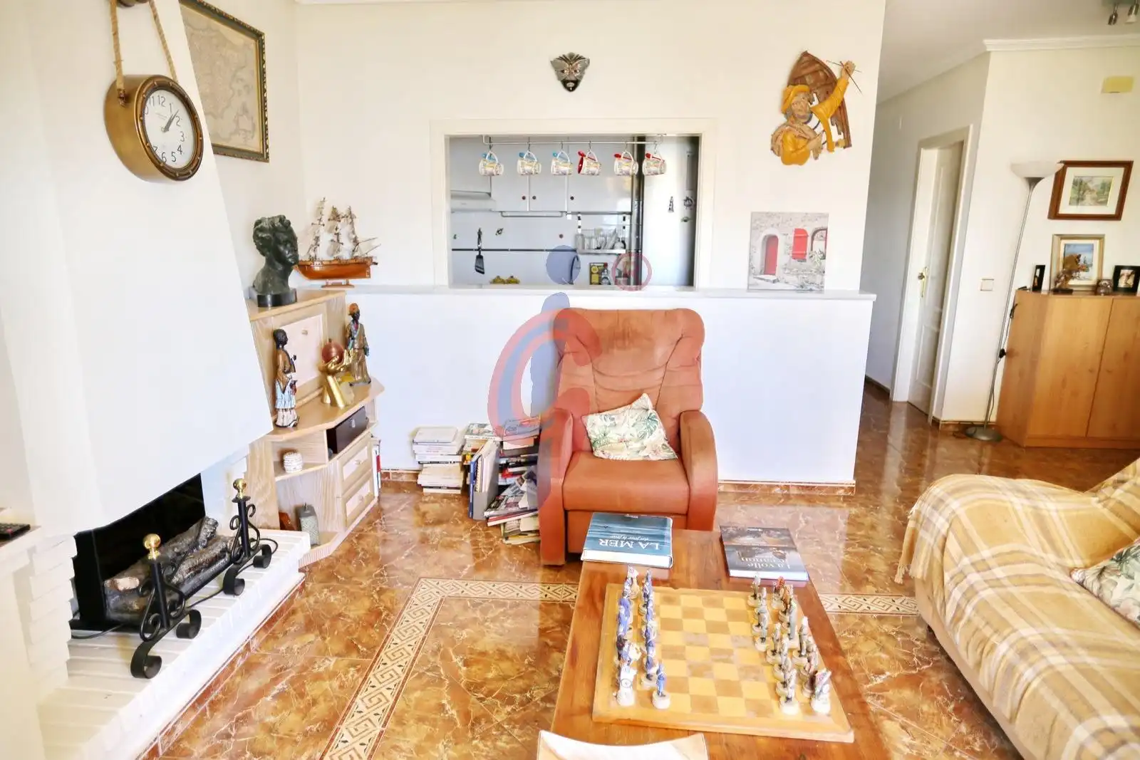 Wohnzimmer von Dachboden zum Verkauf in Guardamar del Segura mit Klimaanlage, Terrasse und Möbliert