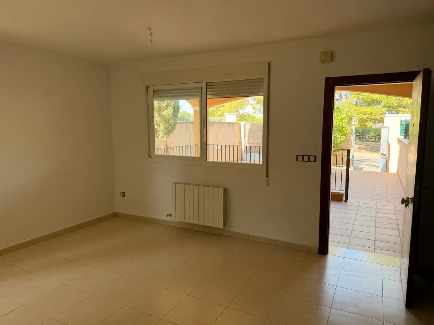 Habitación de Casa adosada en venta en Murcia con Aire acondicionado, Calefacción y Jardín privado