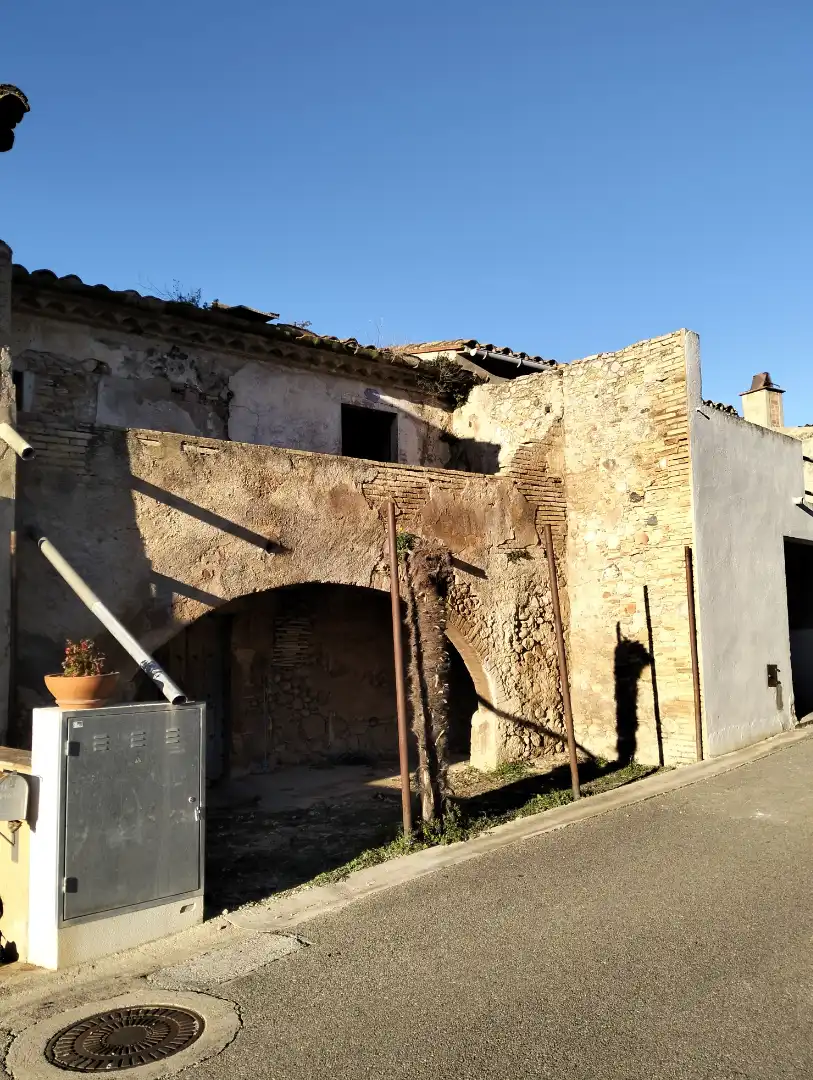 Vista exterior de Casa adosada en venta en Bàscara con Jardín privado, Terraza y Balcón
