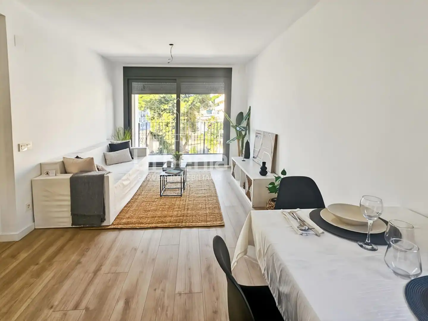 Vista exterior de Dúplex en venda en Arenys de Mar amb Aire condicionat, Calefacció i Terrassa