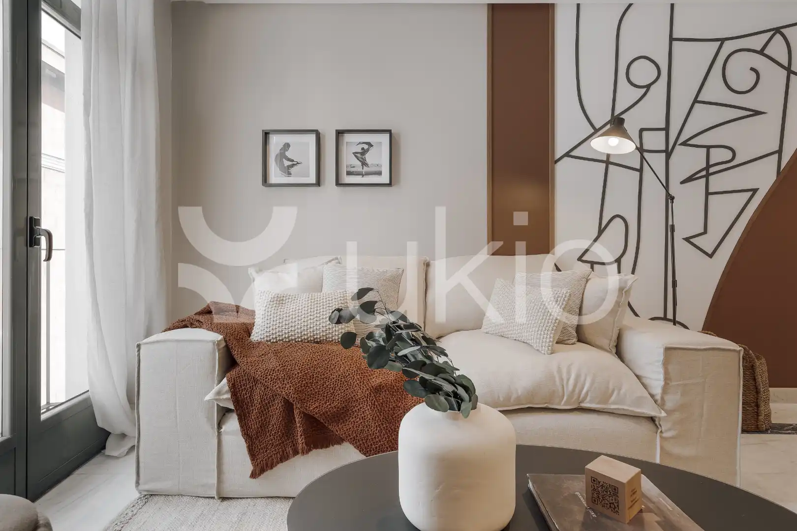 Sala de estar de Apartamento de alquiler en Madrid con Aire acondicionado, Calefacción y Amueblado