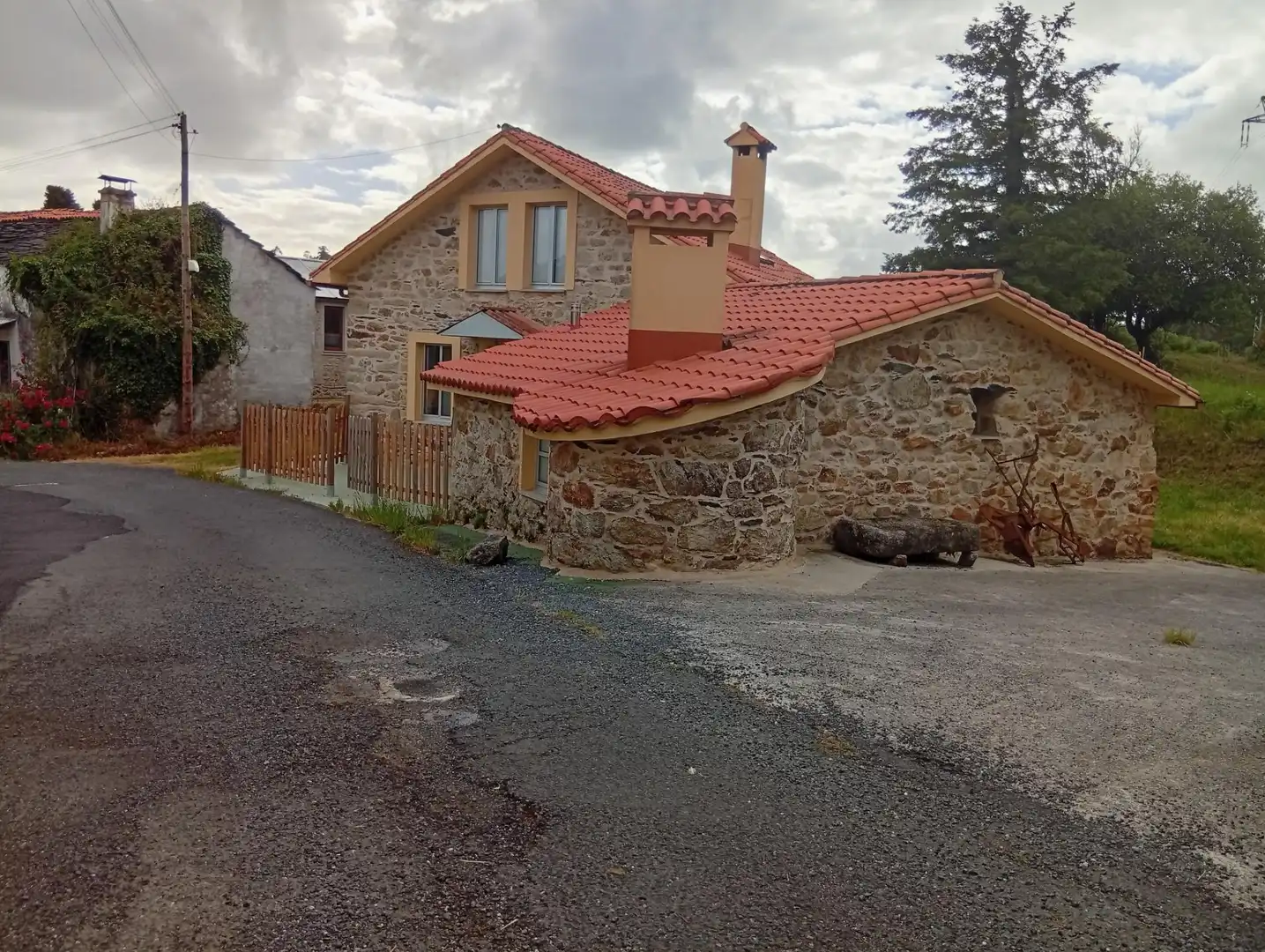 Vista exterior de Casa o xalet en venda en Cabanas amb Calefacció, Jardí privat i Traster