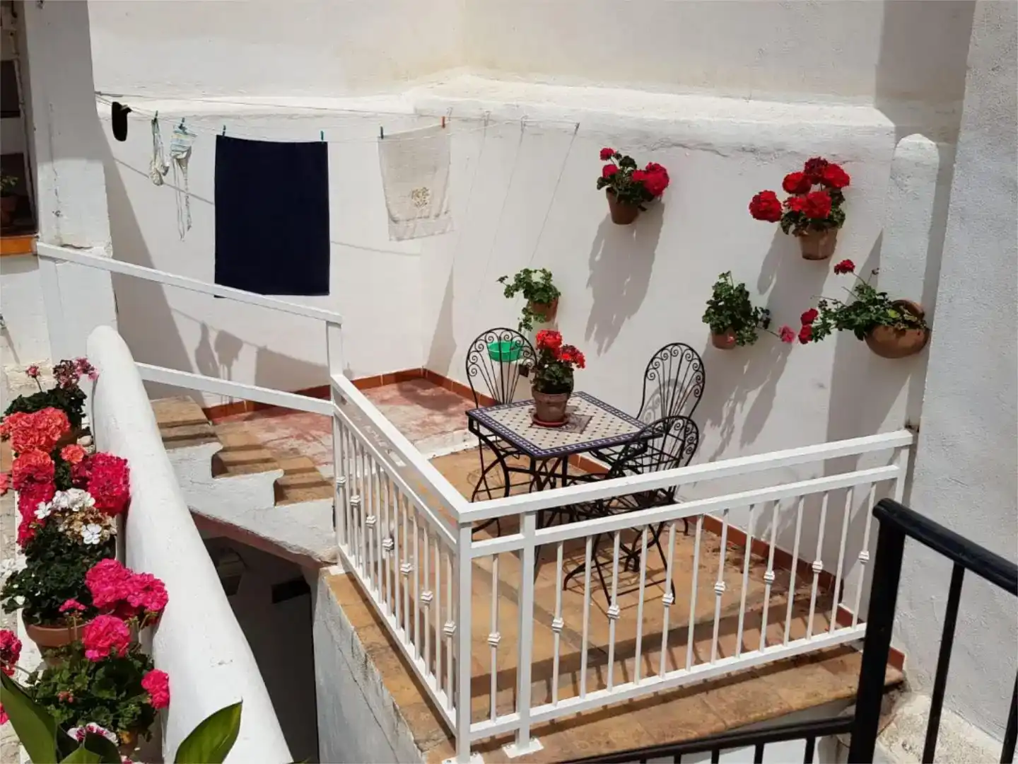 Terraza de Casa adosada para compartir en Almuñécar con Amueblado