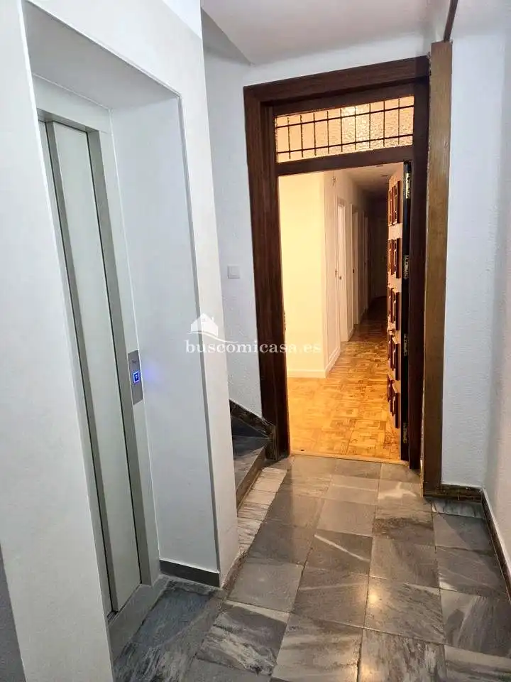 Pis per a compartir en Jaén amb Aire condicionat, Calefacció i Parquet