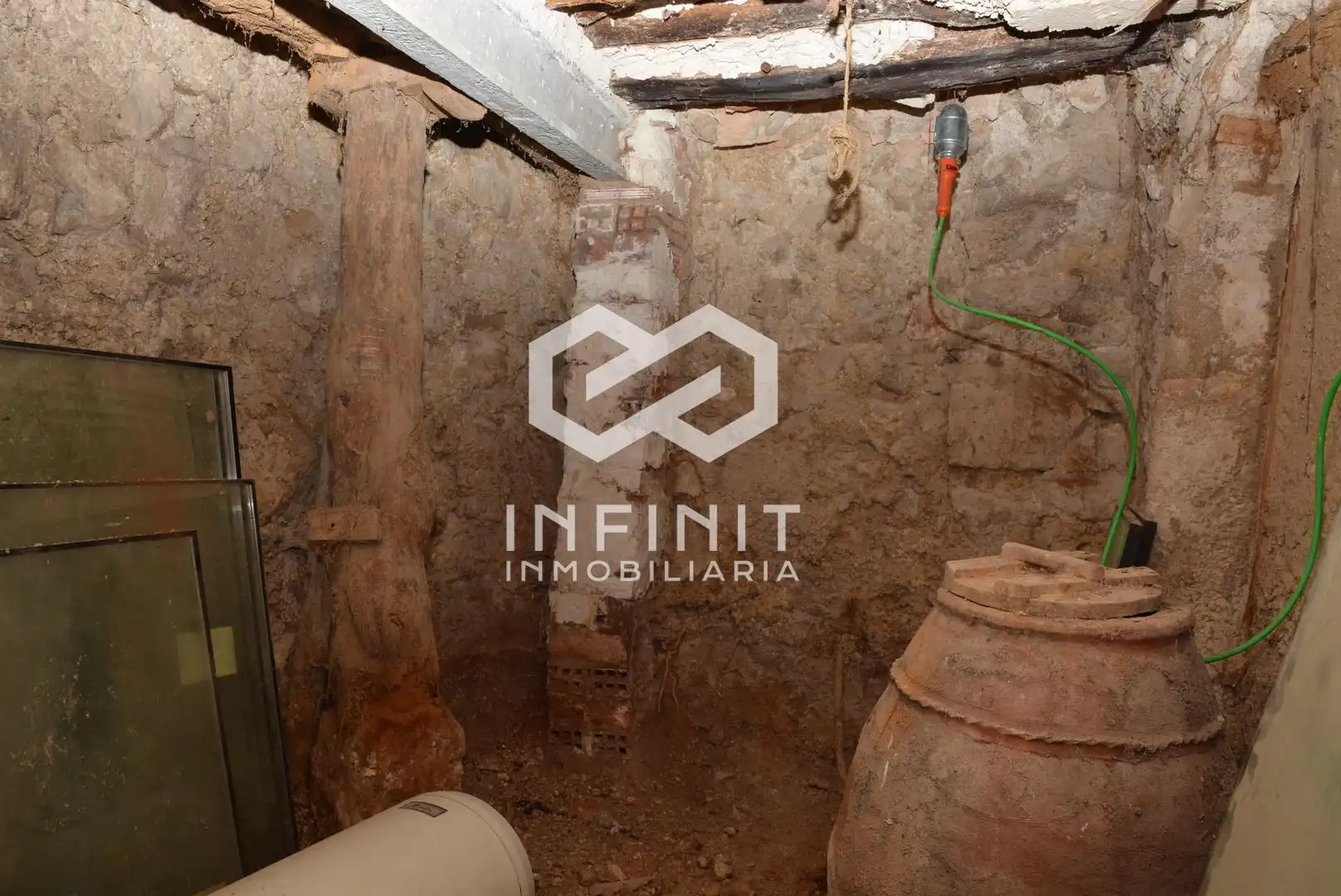 Casa o xalet en venda en Moratilla de los Meleros amb Traster i Balcó
